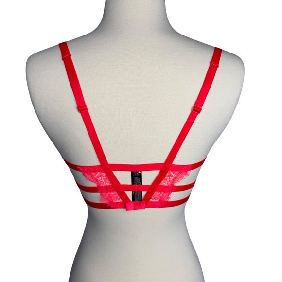 Vintage Y2K Victorias Secret Very Sexy Unlined Demi Red Lace Strappy Bra 34B - Picture 3 of 8